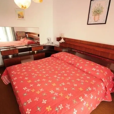 Gaestezimmer Fuer 2 Personen Ca 18 M In Novigrad, Adriakueste Kroatien Westkueste Von Istrien *