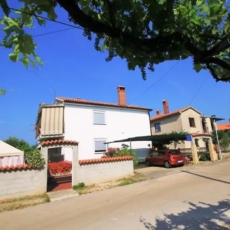 Gaestezimmer Fuer 2 Personen Ca 18 M In Novigrad, Adriakueste Kroatien Westkueste Von Istrien アパート *